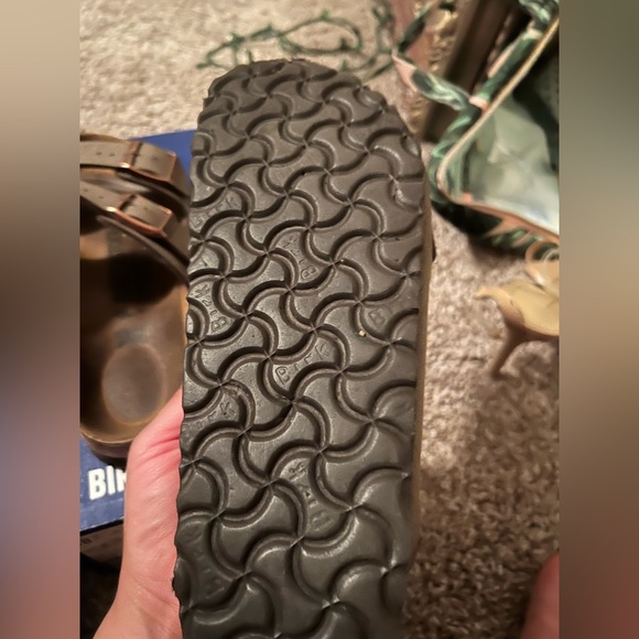 Birkenstock’s slides - Picture 3 of 9